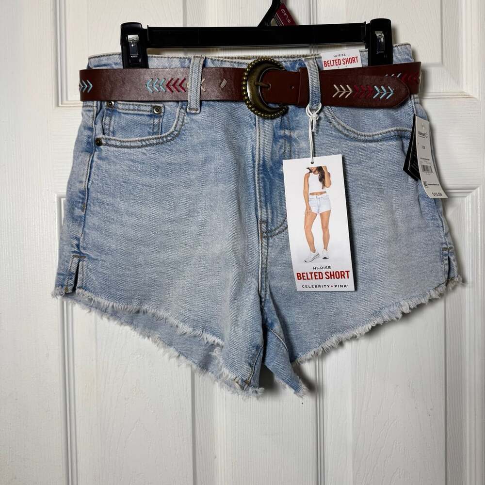 Celebrity Pink Hi-Rise Belted Short Size 7/28 Blue Denim Raw Hem